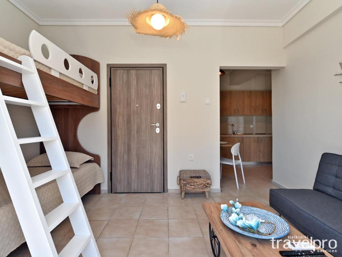 Marianthi Apartment By Rentalspro Services - Nea Moudania Halkidiki エクステリア 写真