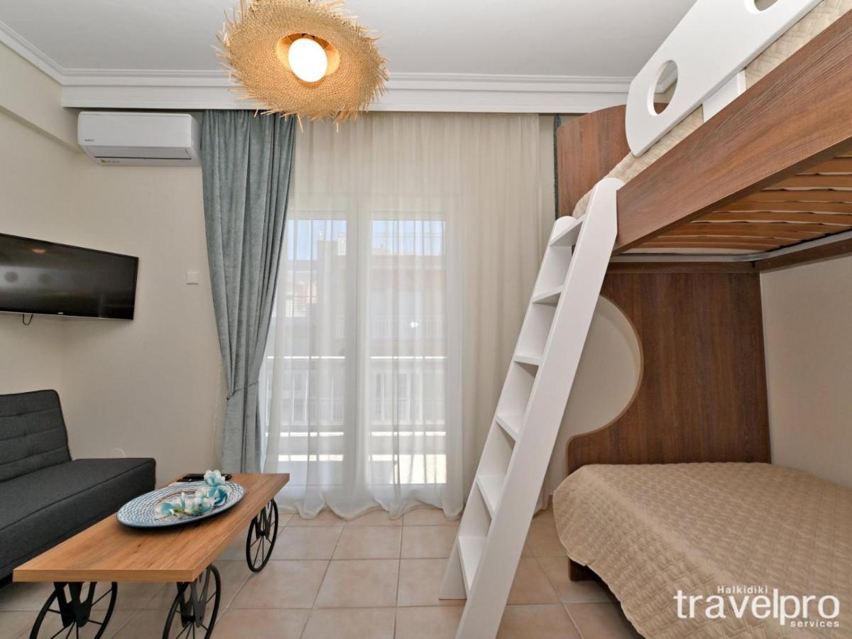 Marianthi Apartment By Rentalspro Services - Nea Moudania Halkidiki エクステリア 写真